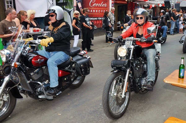 Harley PartyII 2010   079.jpg